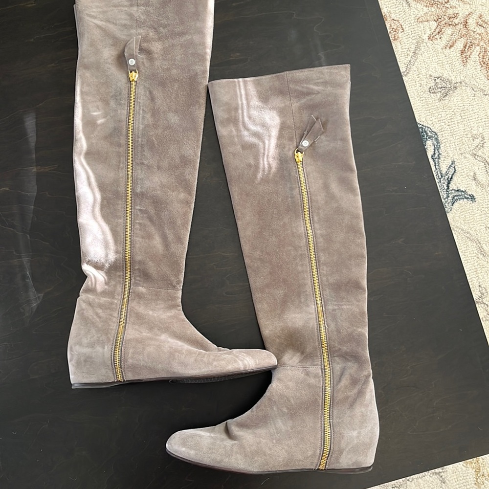 Stuart Weitzman Over the Knee Flat Boots Taupe/Grey Suede (Size 7.5)